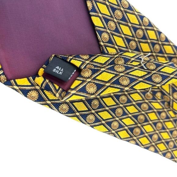 Tom James All Silk Green Label Yellow and Blue Tie - Picture 3 of 4